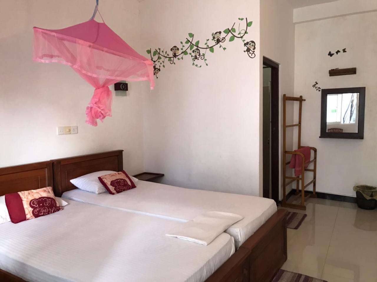 Anna Tourist Inn เนกอมโบ ภายนอก รูปภาพ