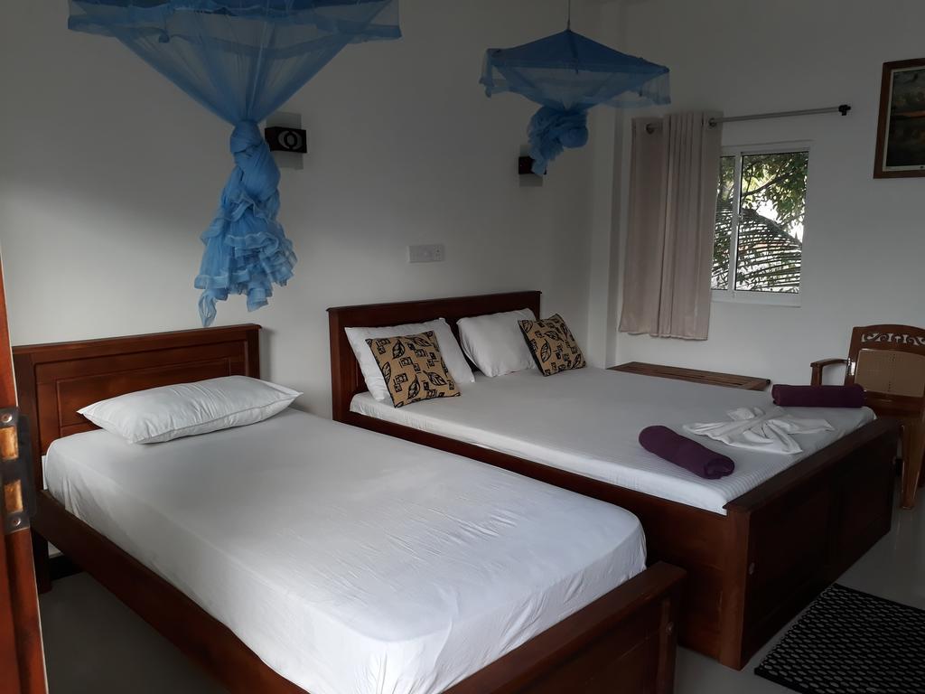 Anna Tourist Inn เนกอมโบ ภายนอก รูปภาพ