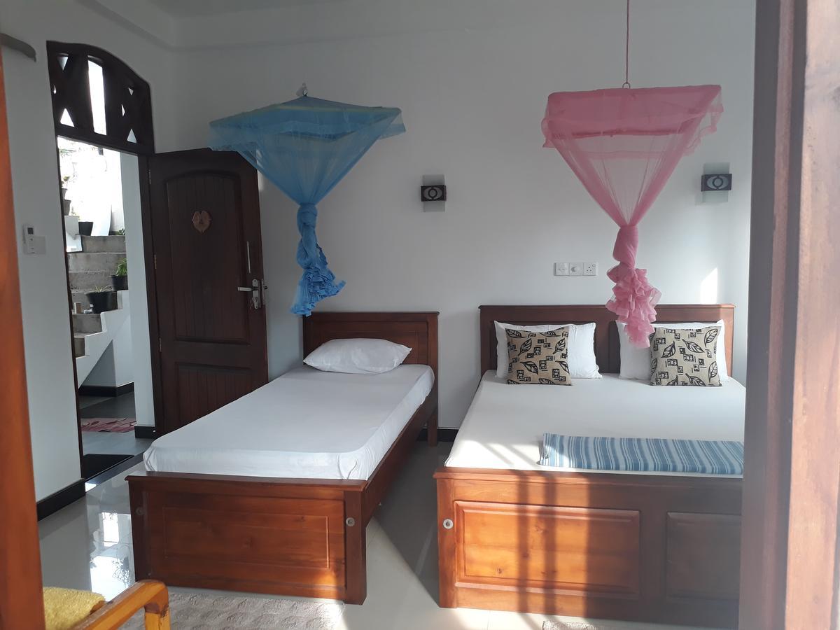 Anna Tourist Inn เนกอมโบ ภายนอก รูปภาพ