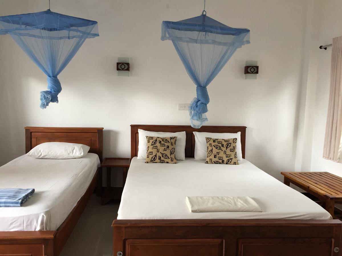 Anna Tourist Inn เนกอมโบ ภายนอก รูปภาพ